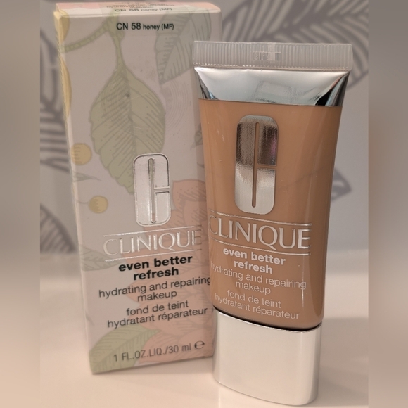 Clinique Other - Clinique Even Better Refresh Foundation - Honey CN 58 (MF) NWT